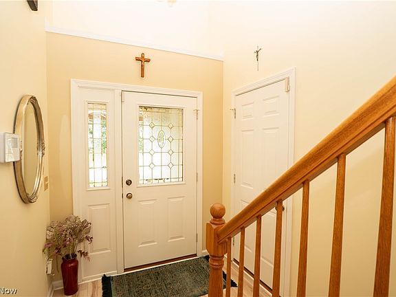 5th image of 1643 Southpointe Cir NE