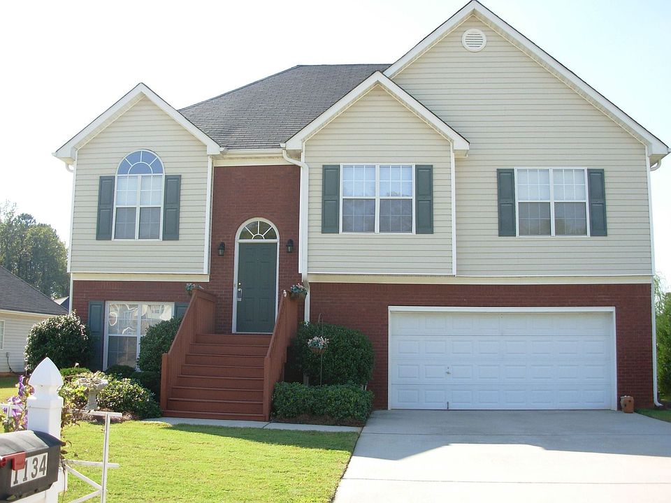 Tons of Space, 4 BR/3BA