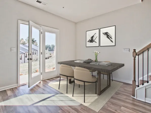 Carmine Plan, Oakwood Townes