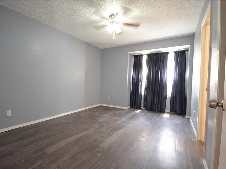 16114 Windermere Dr — Photo 8