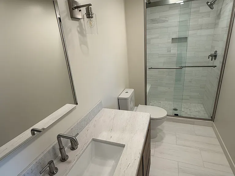 2 Lone Tree Ave — Photo 10