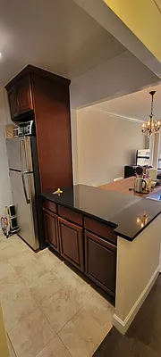 Rented by Plaza Real Estate Group | media 6