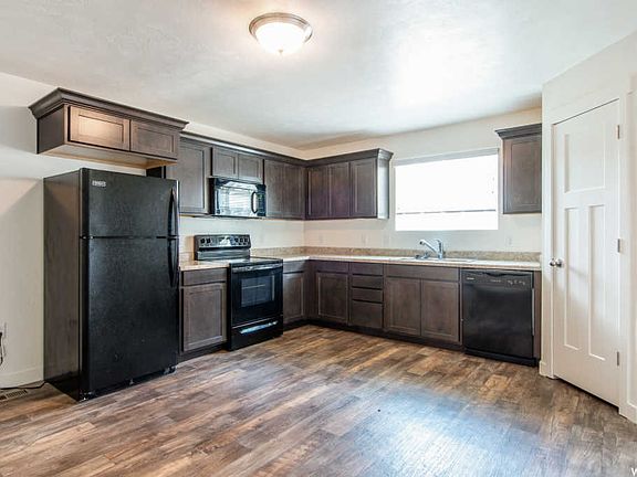 5th image of 4198 W High Gallery Ct