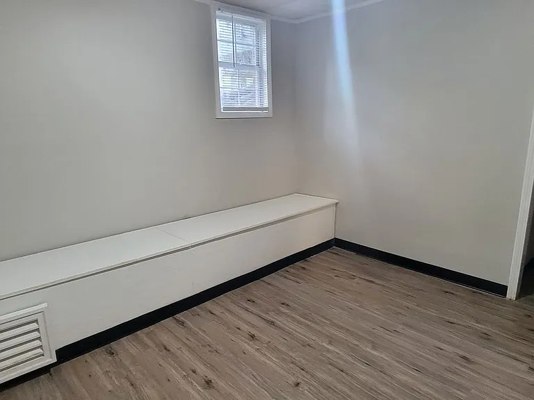 3304 Archer Dr SW — Photo 10