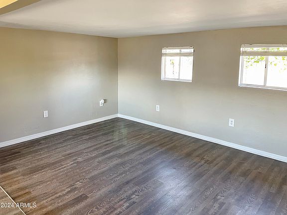 4th image of 16033 N 67TH Lane