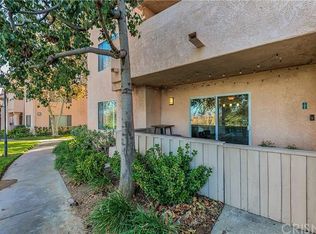 24425 Leonard Tree Ln UNIT 102, Santa Clarita, CA 91321