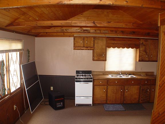 5th image of 4172 England Dr #14