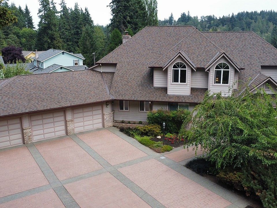 1st image of 5400 Diamond Pl NE