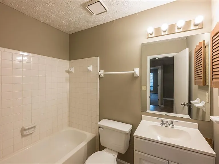 4838 Westridge Dr — Photo 18