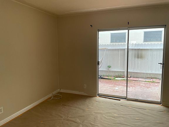 3rd image of 1416 Armacost Ave APT 2