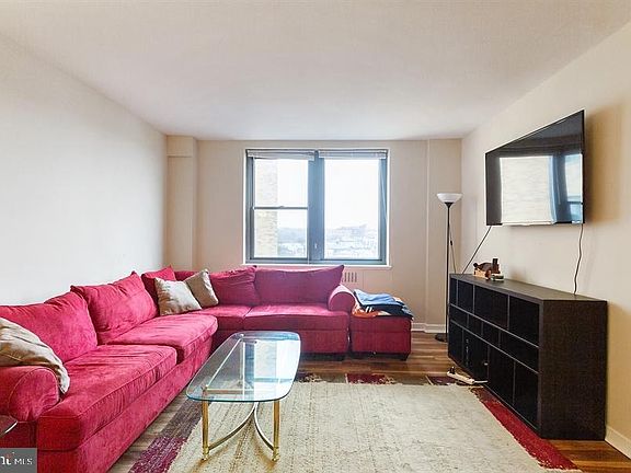 5th image of 2601 Pennsylvania Ave APT 502