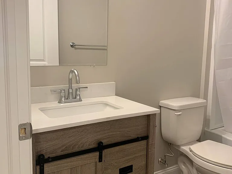10 Richmond St #1 — Photo 12