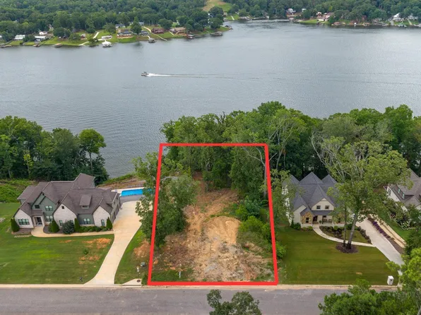 767 Lakeview Crest Dr #1, Pell City, AL 35128