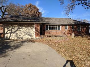 1628 W 21st Ter, Lawrence, KS 66046