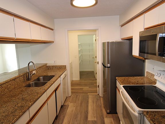 5th image of 1411 Heatherwood Ln