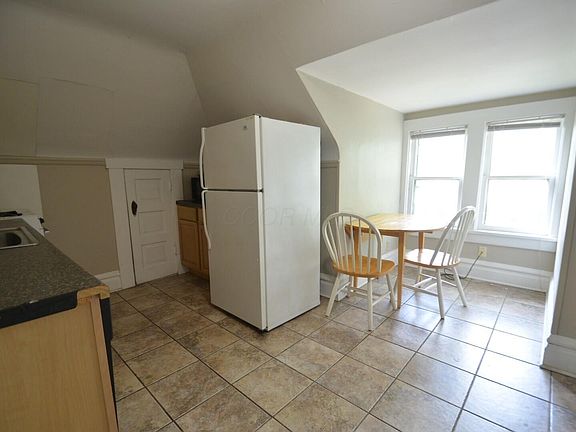 2nd image of 430 King Ave #C