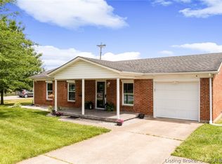 1012 Alabama Ave, Sellersburg, IN 47172