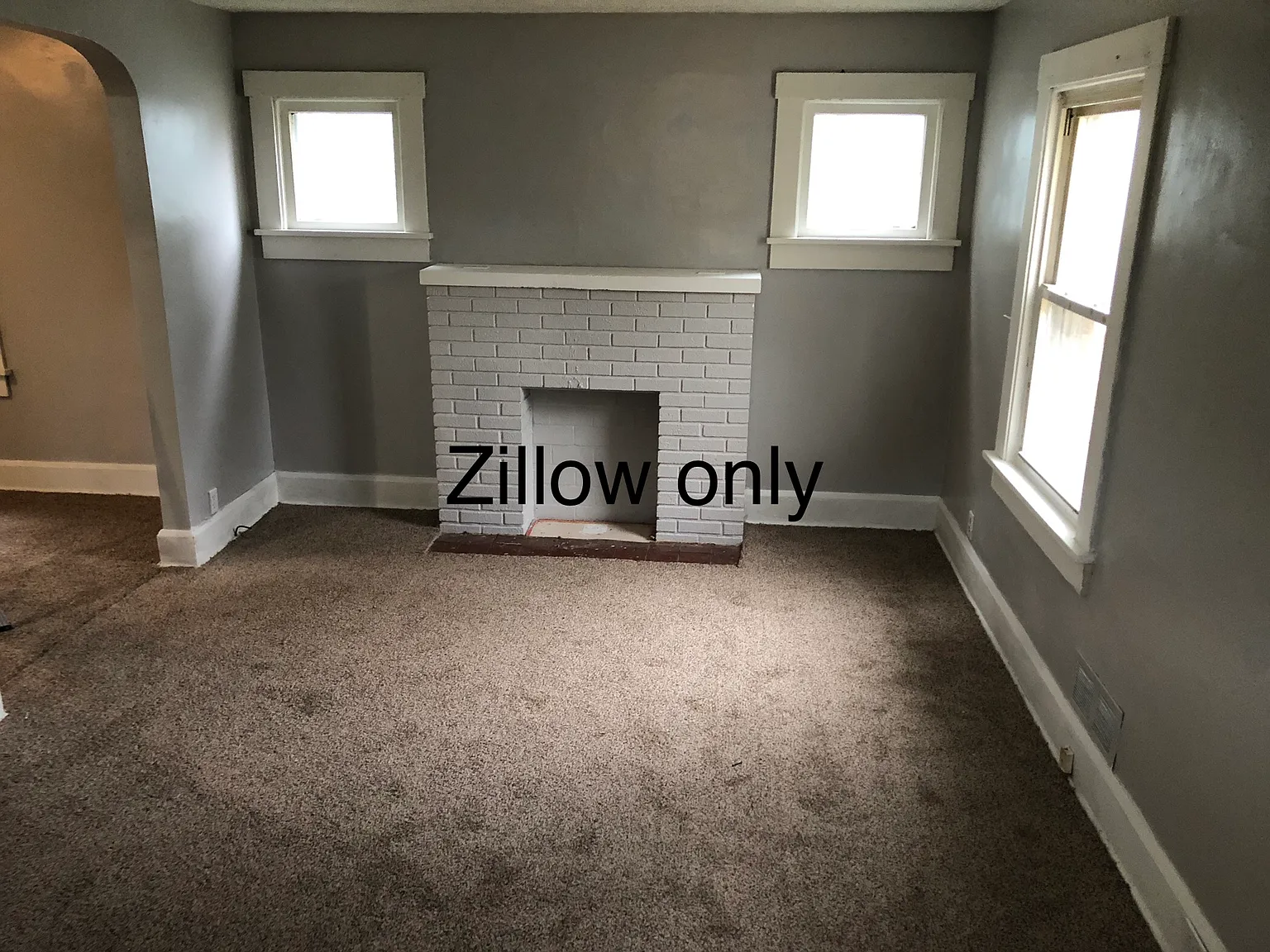 2 bed, 960 sqft, $895 — Photo 2