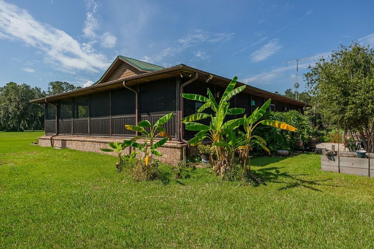 142 Commercial Ave E, East Palatka, FL 32131 MLS 234047 Zillow