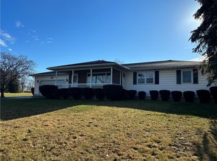 7812 E Main Rd, Le Roy, NY 14482