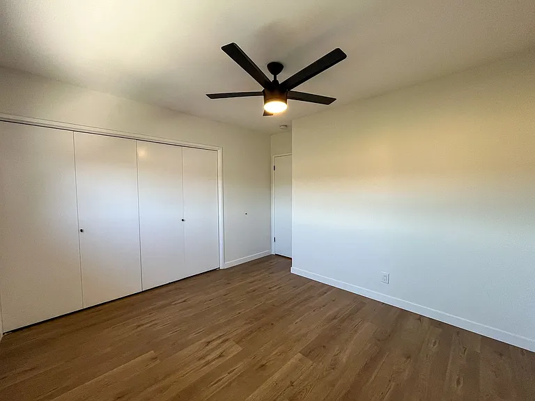 3814 S Bronson Ave — Photo 14