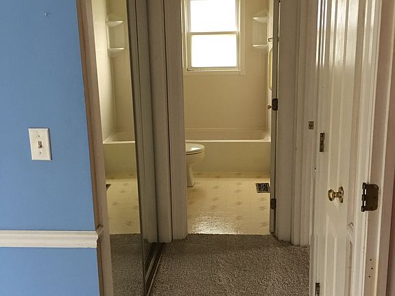 5th image of 3076 Arrowhead Dr