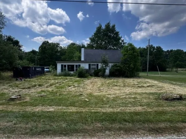 8274 Oberlin Rd, Elyria, OH 44035