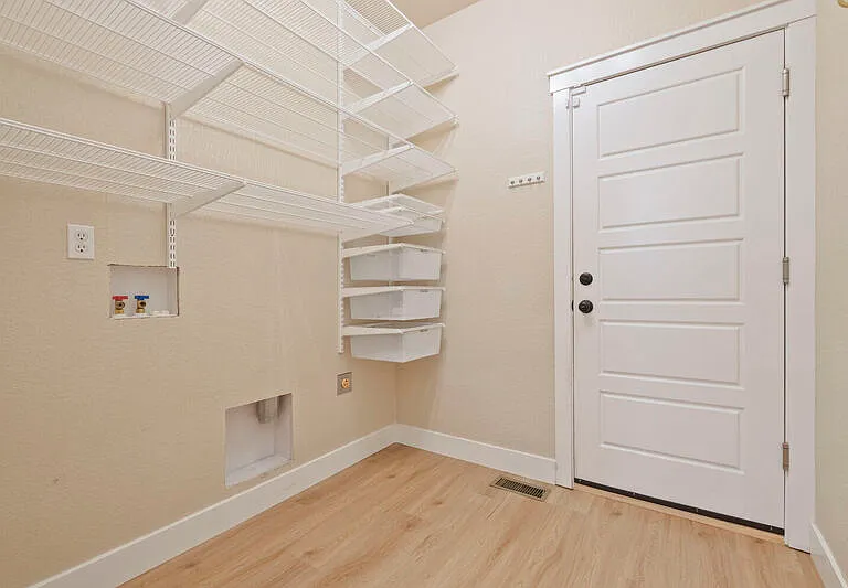 5839 Yancey Dr — Photo 30