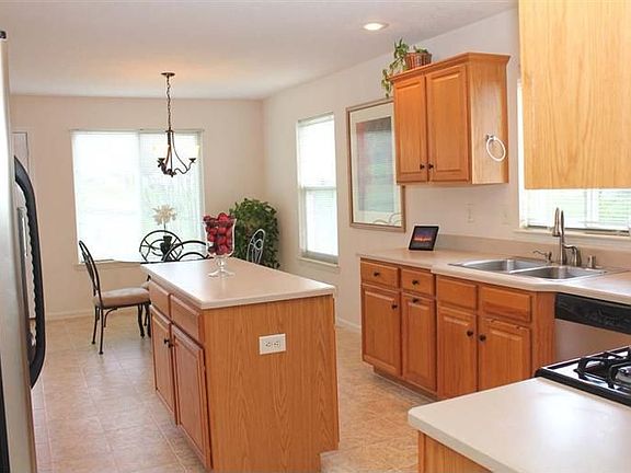 4th image of 1866 Mountainview Ct
