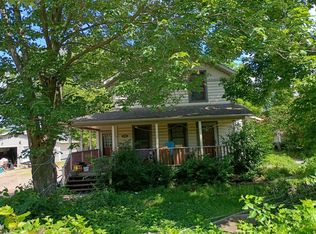 122 S 4th St, Black River Falls, WI 54615