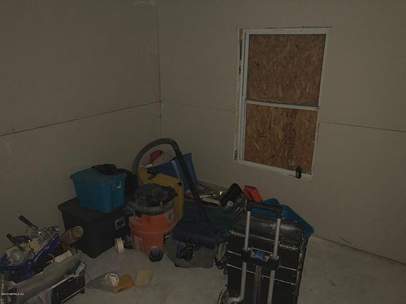 5th image of 3340 Lowell Ave