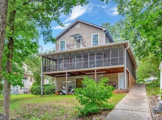 104 Lakehill Dr, Fair Play, SC 29643