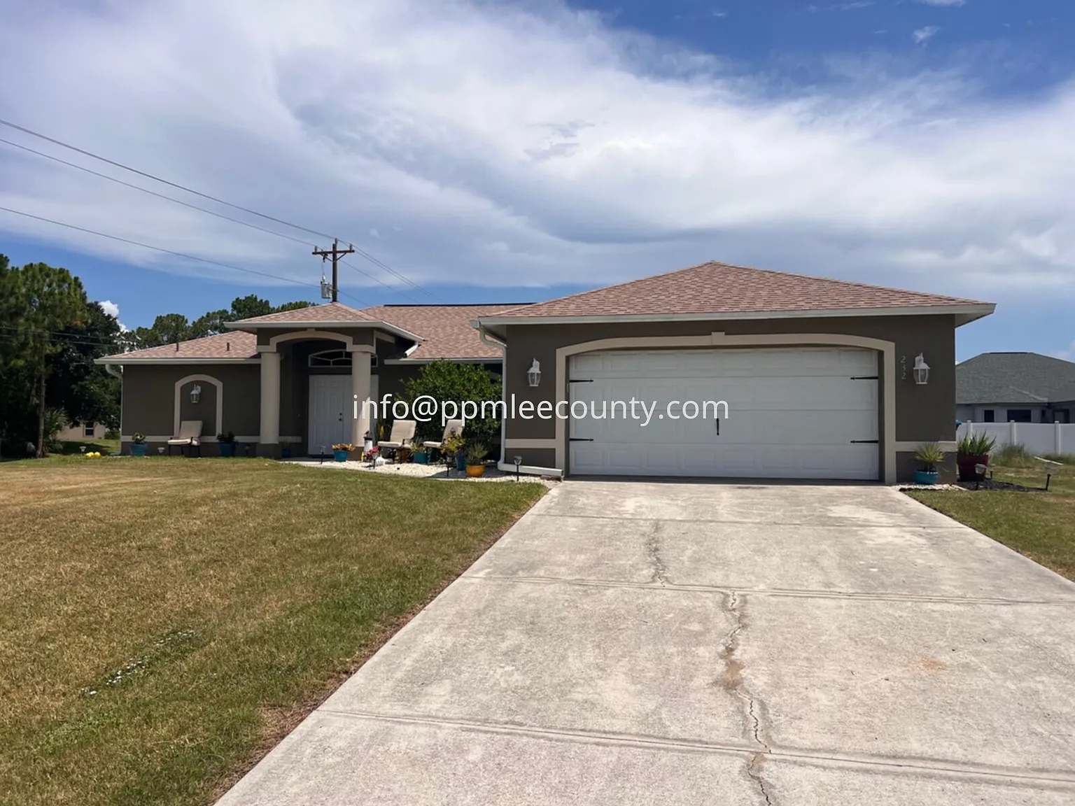 3 bed, 2.0 bath, 1639 sqft, $1,995 — Photo 1