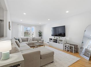 101 Old Mamaroneck Road #1c5, White Plains, NY 10605