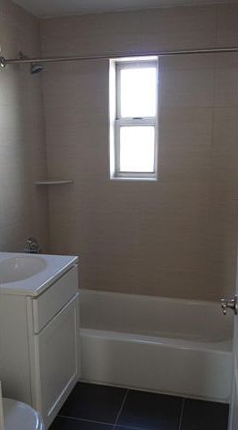 2nd image of 520 Howard Ave APT 2B