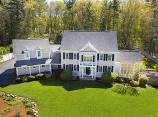 50 Riverpoint Dr, Pembroke, MA 02359