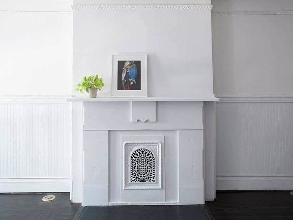 5th image of 1163 Putnam Ave #1