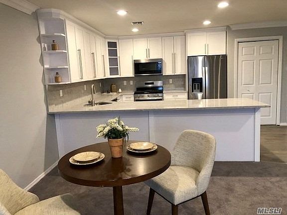 4th image of 134 Village Green Dr #143