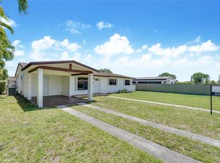 3521 SW 105th Ct, Miami, FL 33165