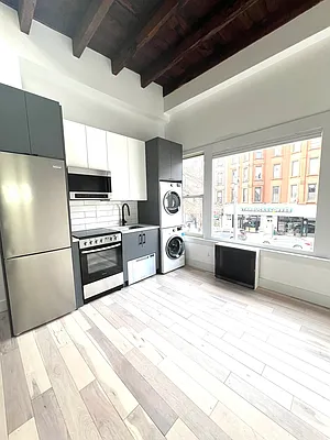Rented by Nolita Group | media 3