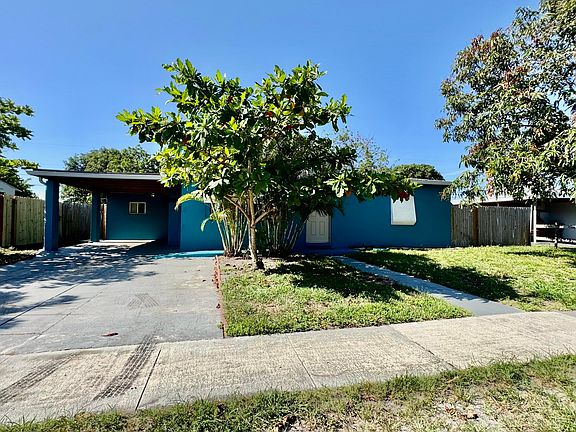 5th image of 629 Troy Boulevard