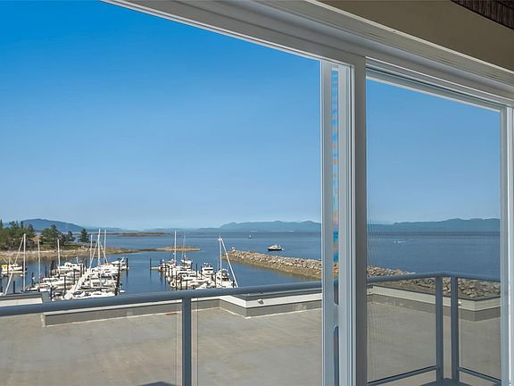 3rd image of 3555 Outrigger Rd #403