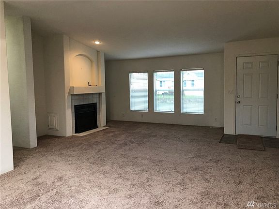 4th image of 20104 44th Avenue Ct E