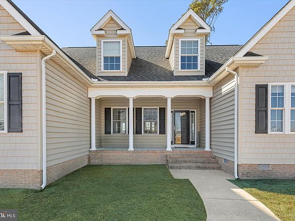 3rd image of 7888 Bitler Way