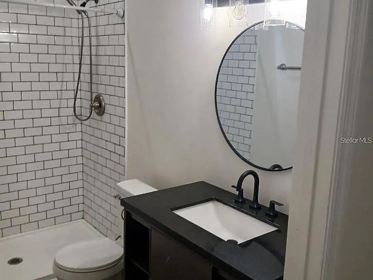 212 Broad St #13 — Photo 2