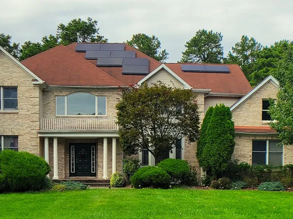 4 Biscayne Ct, Jackson, NJ 08527