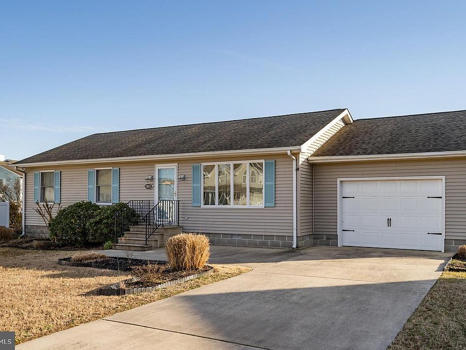1st image of 38067 Beach Tree Ct