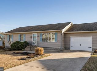 38067 Beach Tree Ct, Selbyville, DE 19975