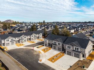 20493 SE Bard Ct, Bend, OR 97702