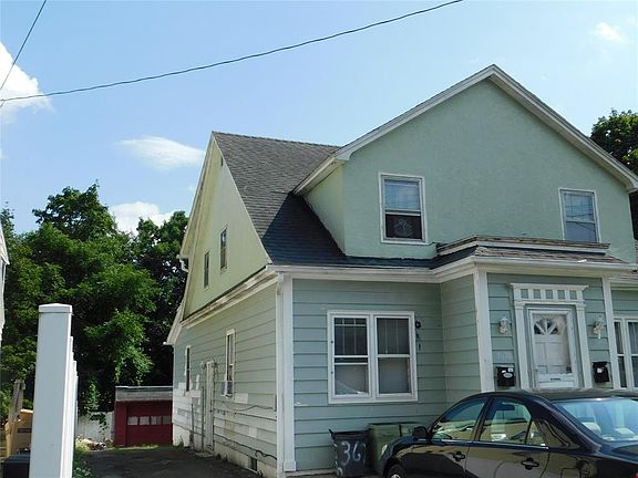 3rd image of 3670 Watson Blvd